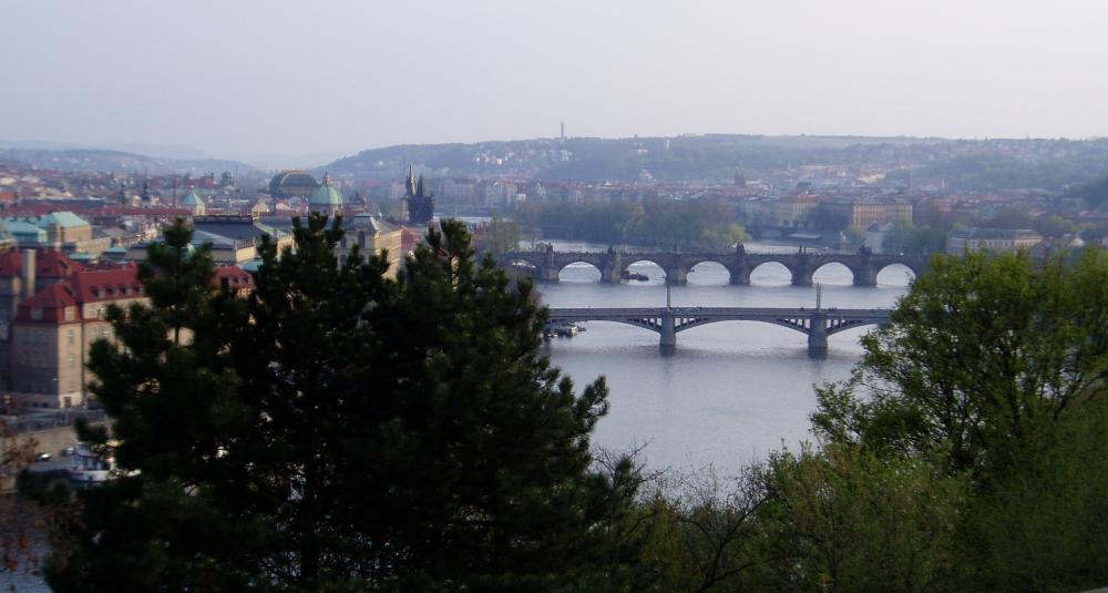 Výhled z Letné na Vltavu