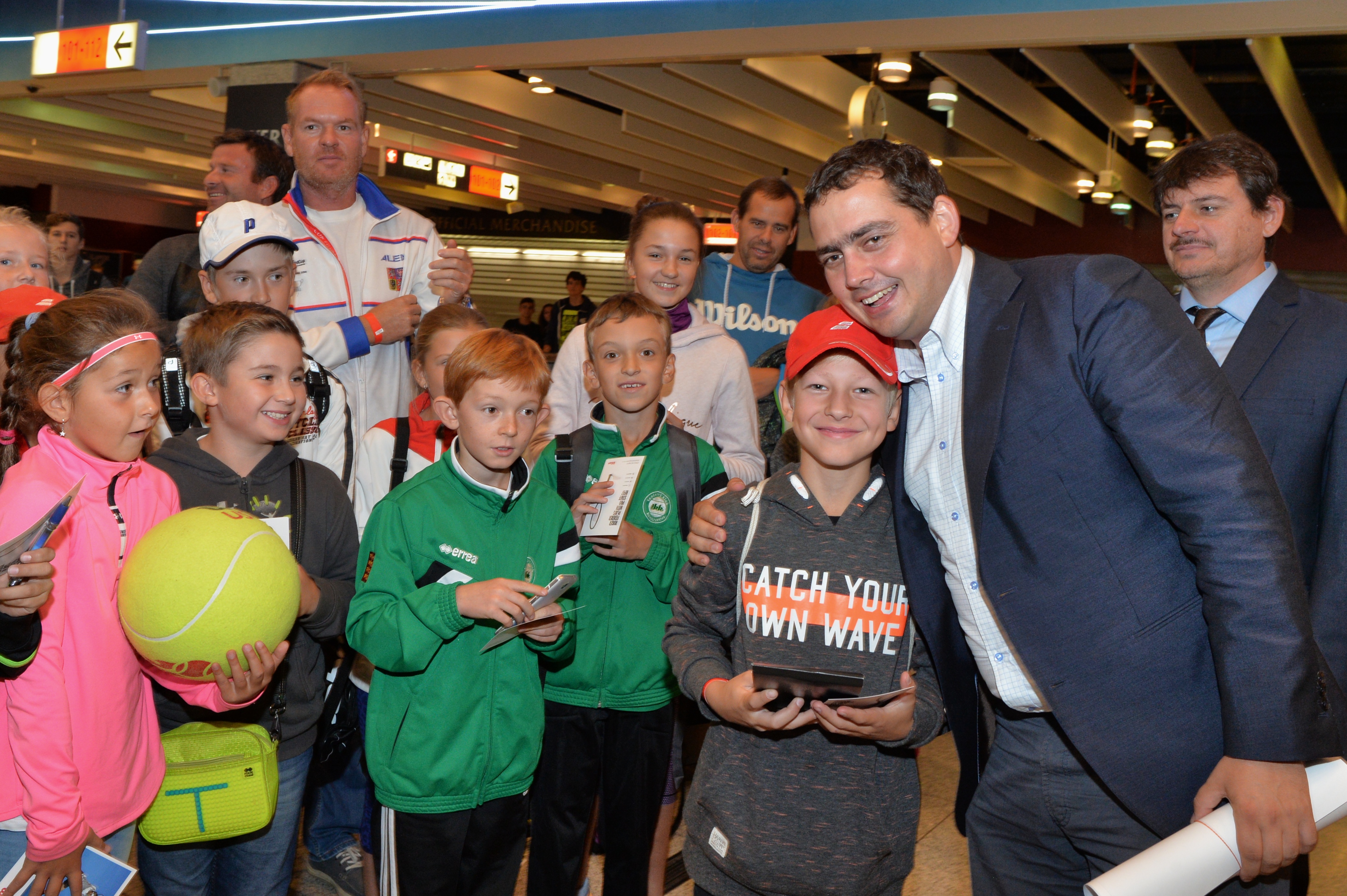 Praha dala vstupenky na Laver Cup malým tenistům