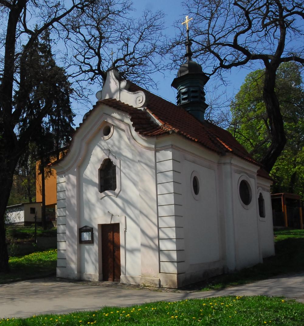 164103_Kostelík Nanebevzetí Panny Marie v parku Klamovka