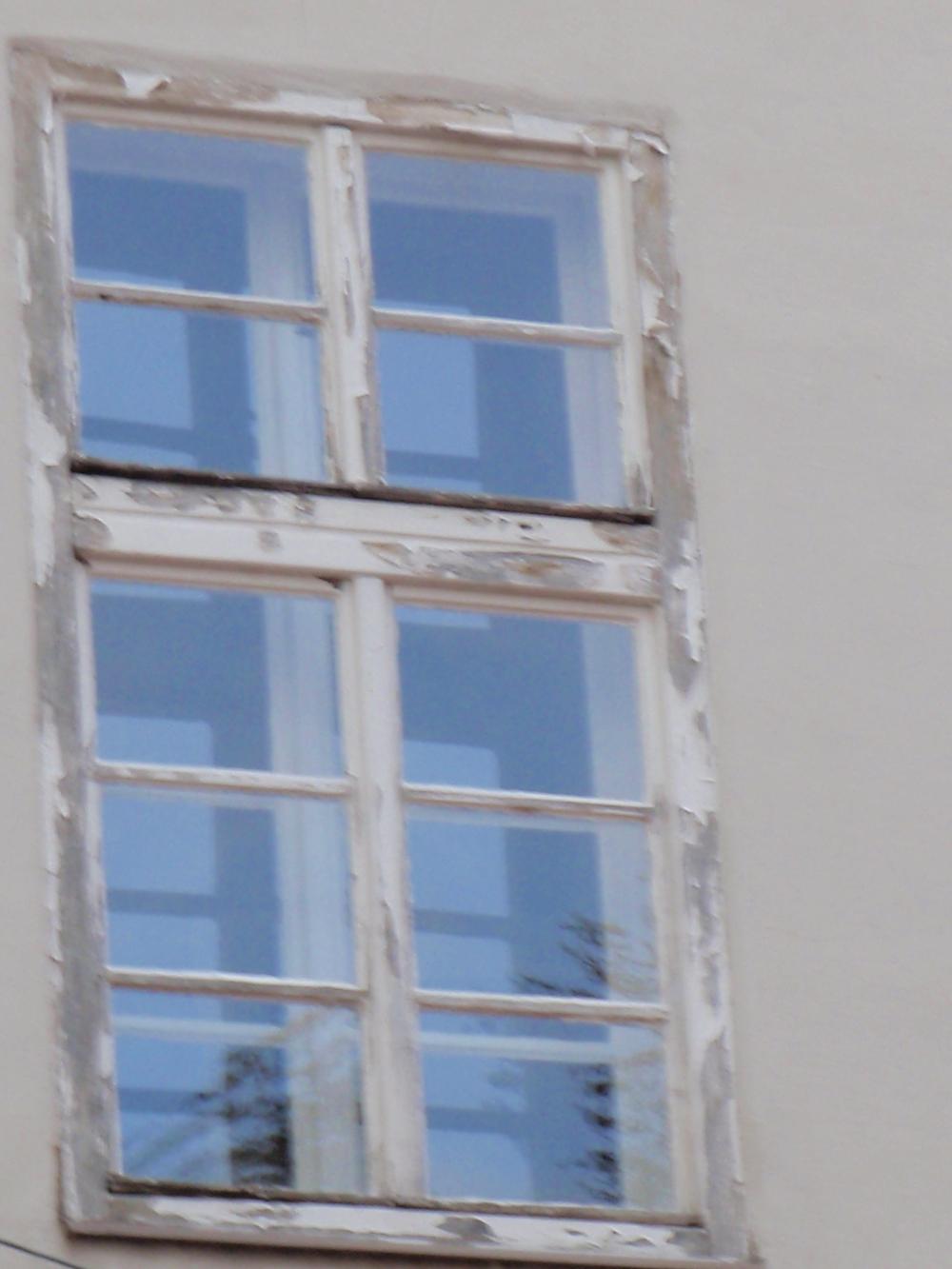 okna_pred_opravou_2