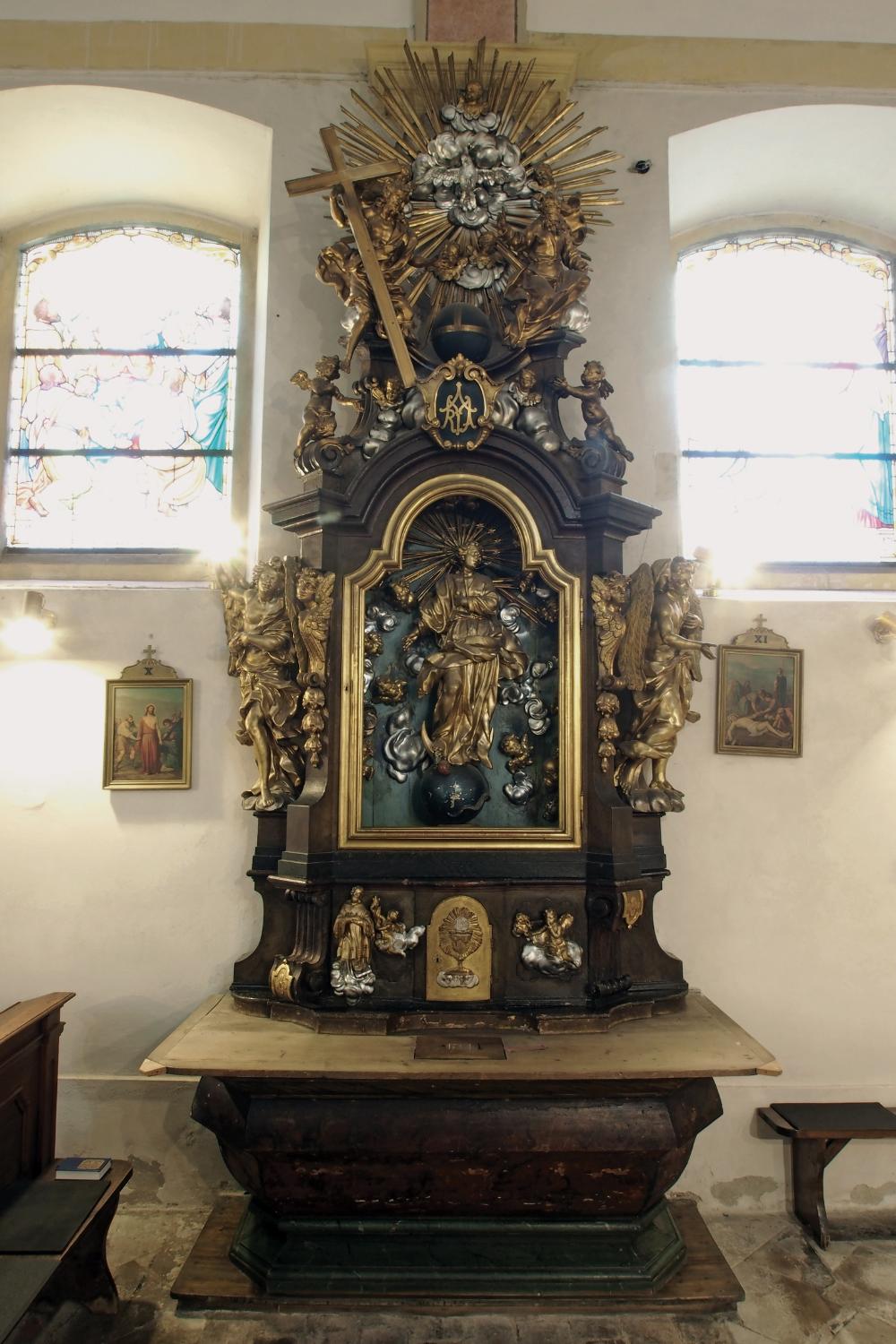 oltar_trojice_pred_03