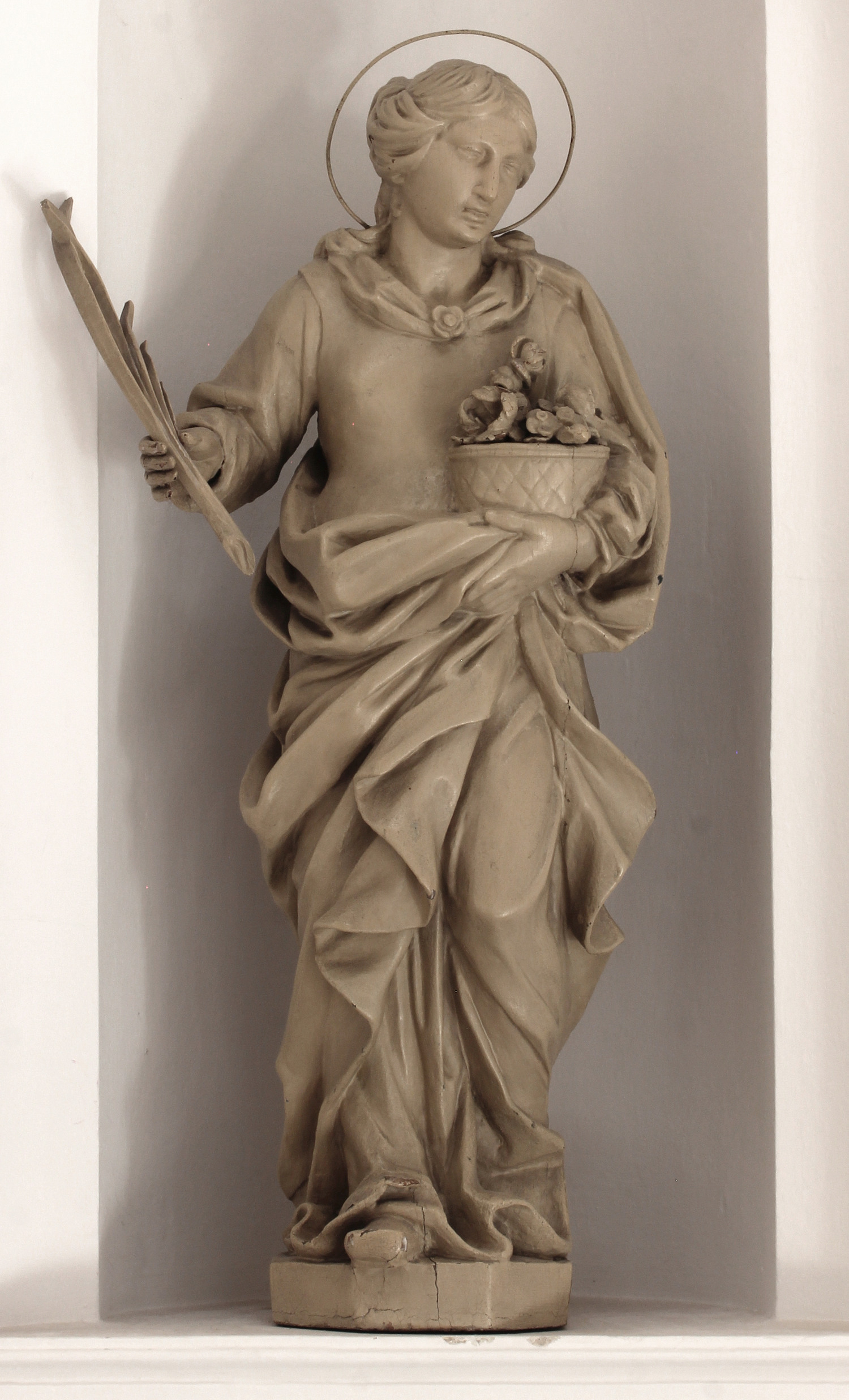 g012M_sochy_poutního kostel PM Vítězné