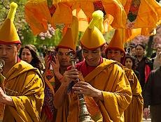 monks_16_230_jpg