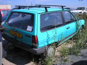 x157_int_vw_polo_zelena_jpg