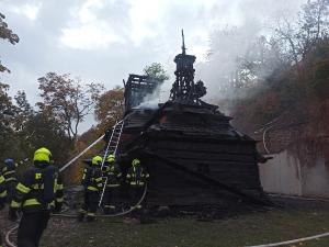 Požár kostela svatého Michaela v zahradě Kinských