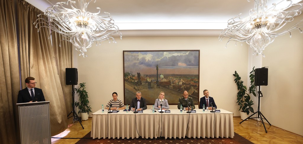 Podpis memoranda o LZS