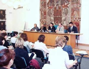 FOTO Tisková konference se těšila velkému zájmu novinářů