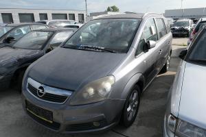 47_24_opel_zafira_1ue_0124