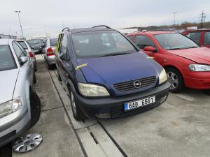 8_24_opel_zafira_6ab_6561