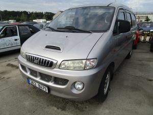 156_23_hyundai_h1_2k2_8479