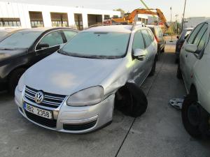225_23_vw_golf_8b2_2358