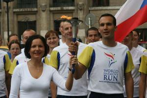 552845_13.7.-World harmony run