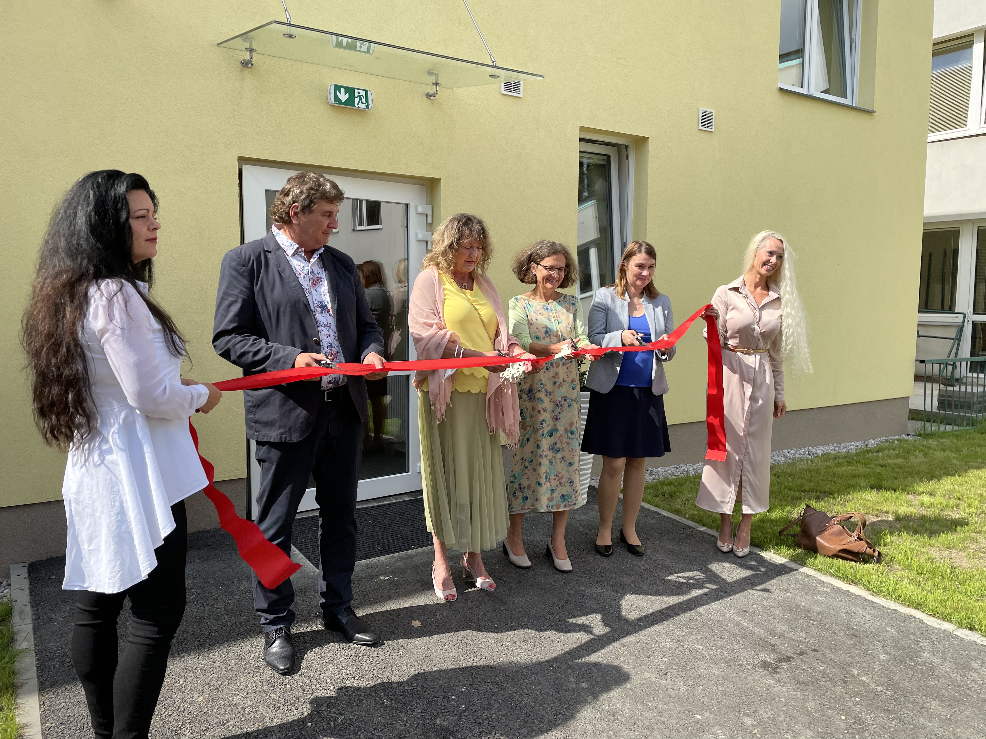 Slavnostní otevření nové přístavby Domova se zvláštním režimem v Horních Měcholupech