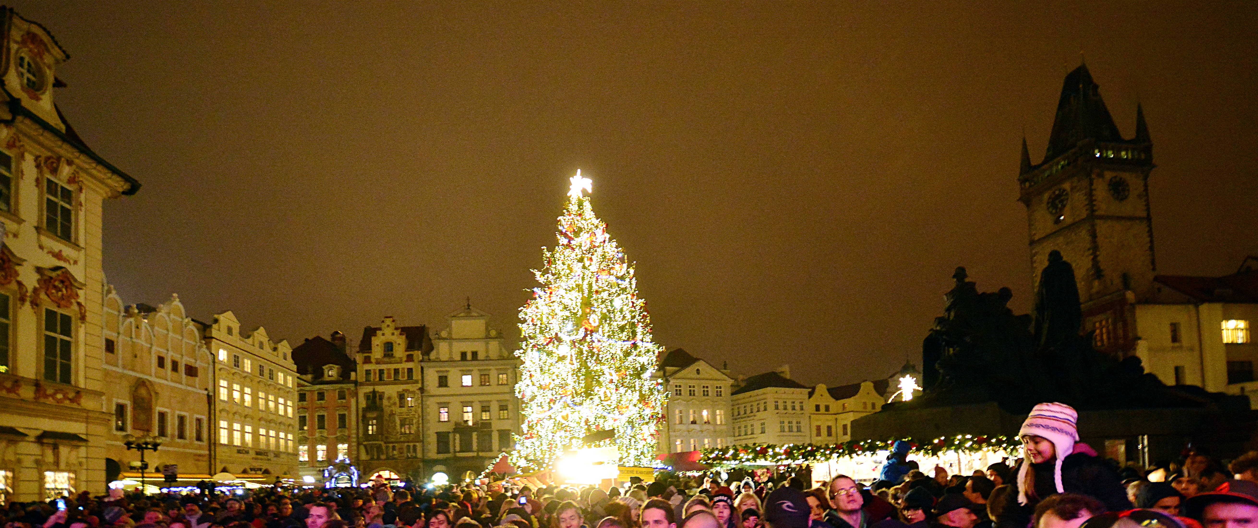 Strom z Nespek na Staroměstském náměstí. Foto: Ivan Kuptík